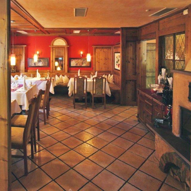 Blick ins Kaminzimmer Grombacher Stuben